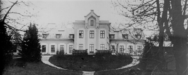 Viimsi mõisa tagafassaad 1908. Eesti rahva muuseum